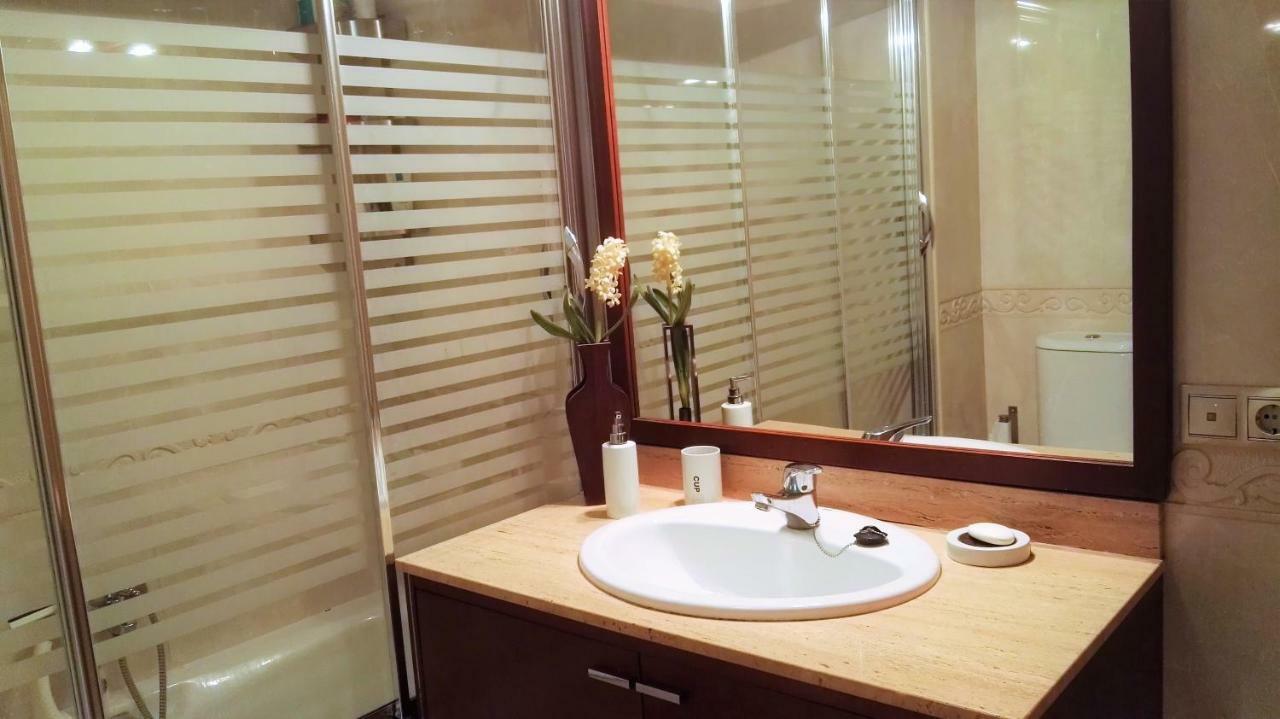 Apartamento Arica กรานาดา ภายนอก รูปภาพ